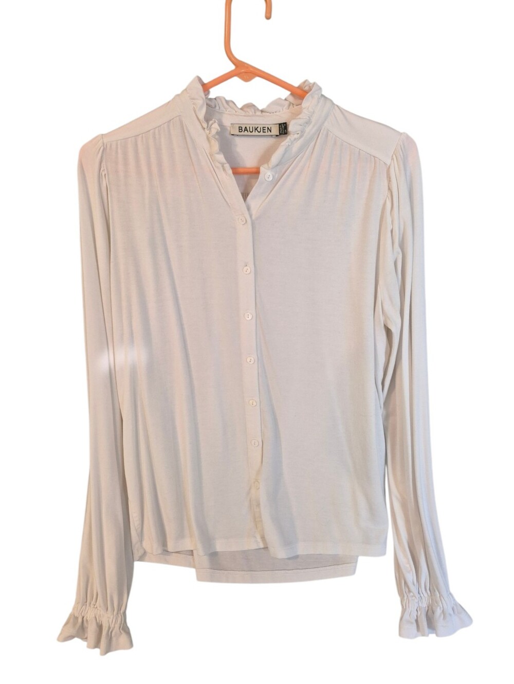 Baukjen Annie Ruffle Collar White Button Down Blouse - 4.         .     L45
